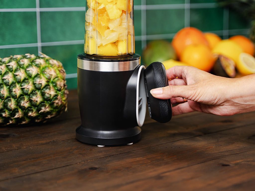 FRULLATORE SENZA FILI CON BATTERIA - 5